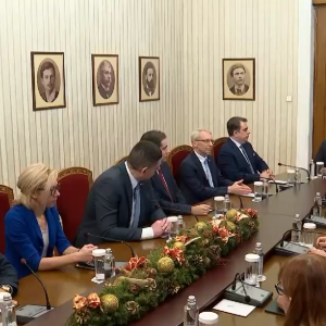 ПП–ДБ: Невъзможно е ново управление в този парламент, нужен е удължителен бюджет