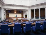 Депутатите отложиха свободните цени на тока