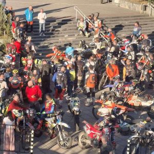 Петрич посрещна участниците в Международно офроуд състезание