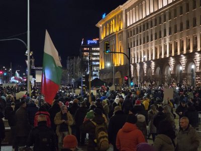 Протест в София с искане за 100% машинен вот на изборите