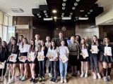 Ученици от Седмо училище „Кузман Шапкарев“ изработиха поздравителни електронни картички по повод професионалния празник на юристите и съдебните служители