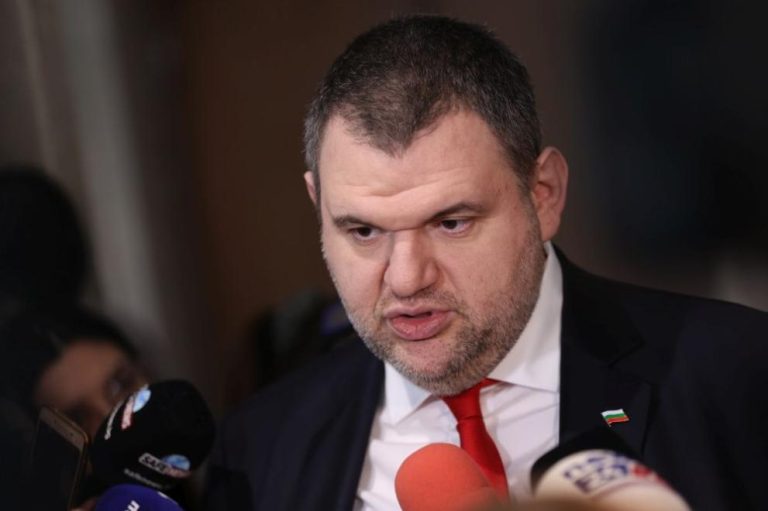 Пеевски: Някой иска да си „делне“ държавата по един много екзотичен начин