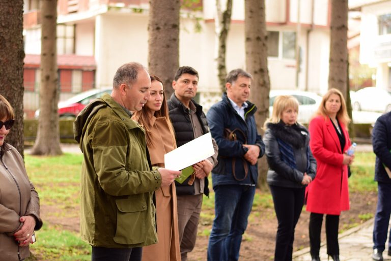 Лесовъди и ученици отбелязаха 100 години лесовъдско образование в Банско